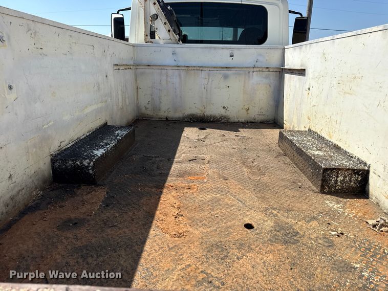 image for item ED4468 2002 International MA035 utility / service truck