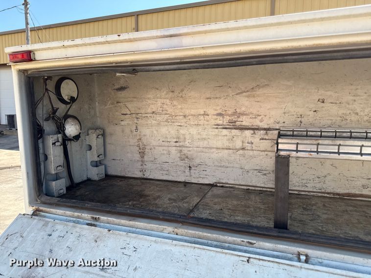 image for item ED4468 2002 International MA035 utility / service truck