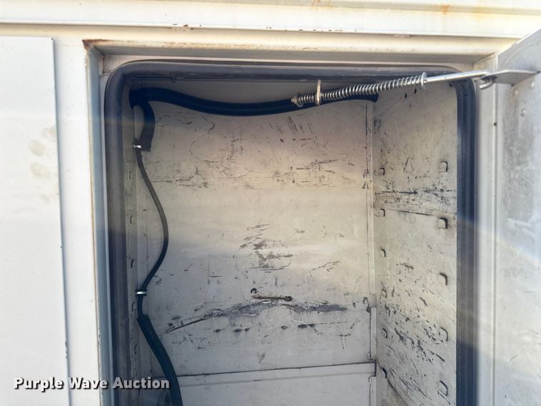 image for item ED4468 2002 International MA035 utility / service truck