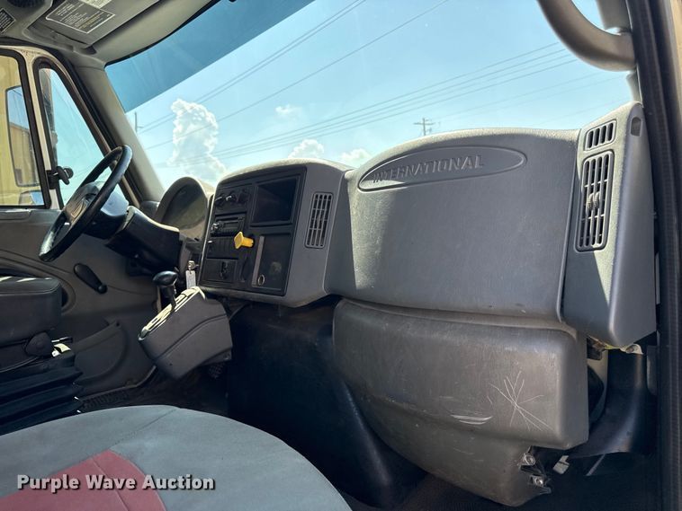 image for item ED4468 2002 International MA035 utility / service truck