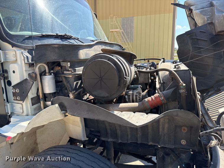 image for item ED4468 2002 International MA035 utility / service truck