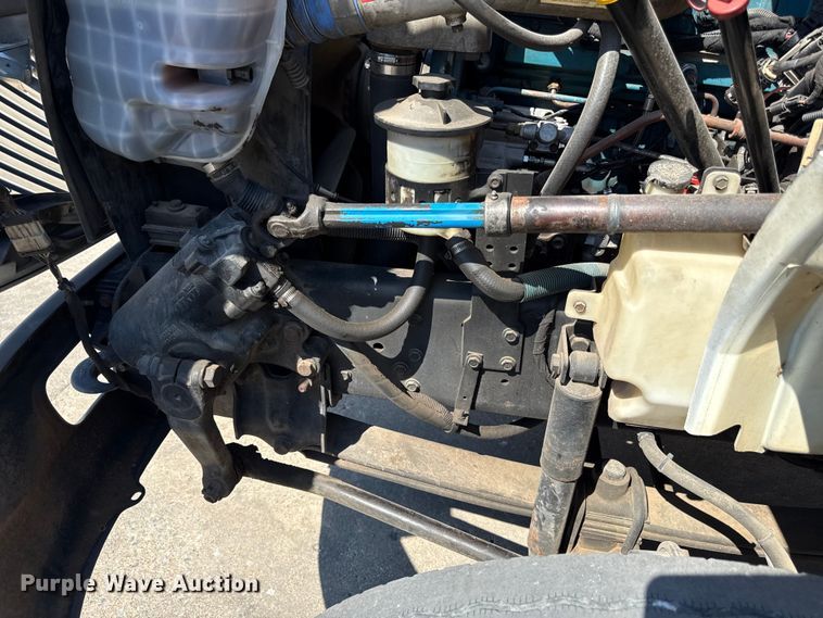 image for item ED4468 2002 International MA035 utility / service truck