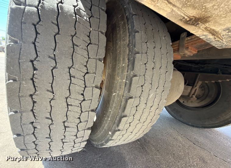 image for item ED4468 2002 International MA035 utility / service truck