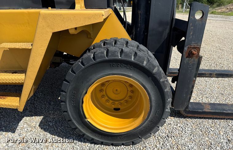 image for item ED4472 1996 Wiggins W250Y forklift