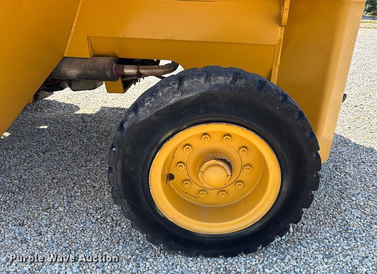 image for item ED4472 1996 Wiggins W250Y forklift