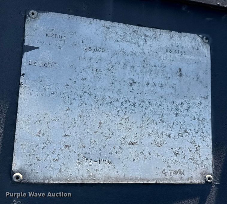 image for item ED4472 1996 Wiggins W250Y forklift