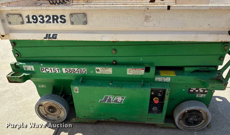 image for item ED4476 JLG 1932RS scissor lift
