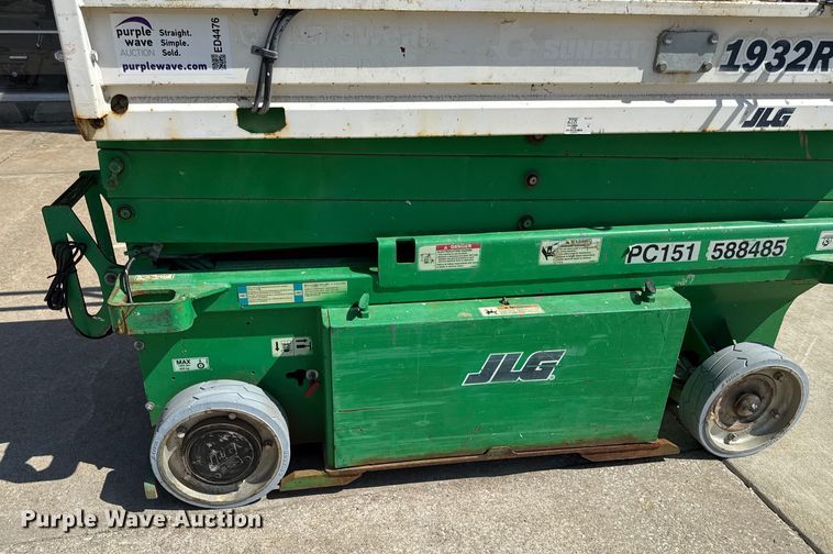 image for item ED4476 JLG 1932RS scissor lift