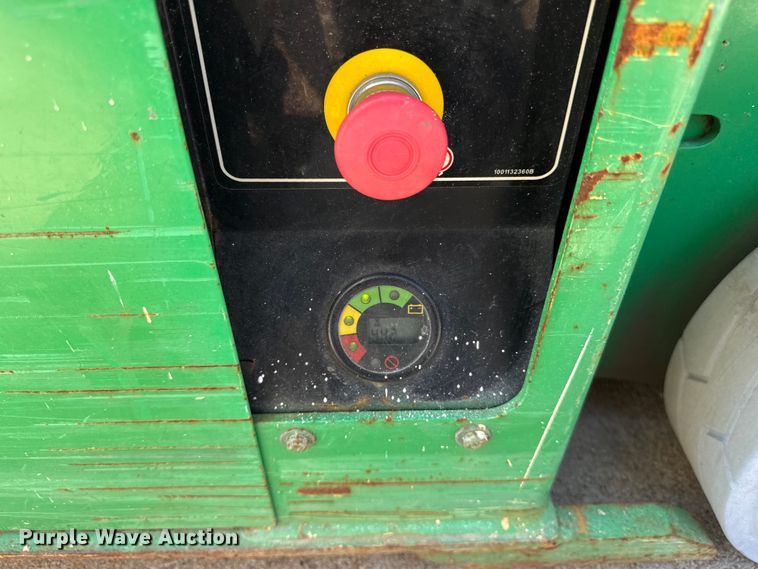 image for item ED4476 JLG 1932RS scissor lift