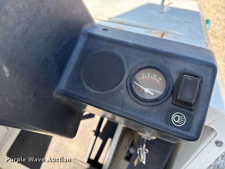 image for item ED4479 Tennant  365 sweeper