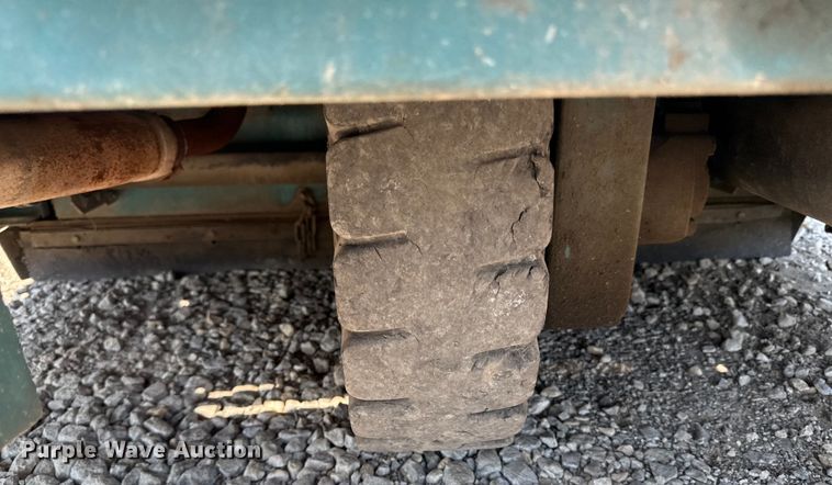 image for item ED4479 Tennant  365 sweeper