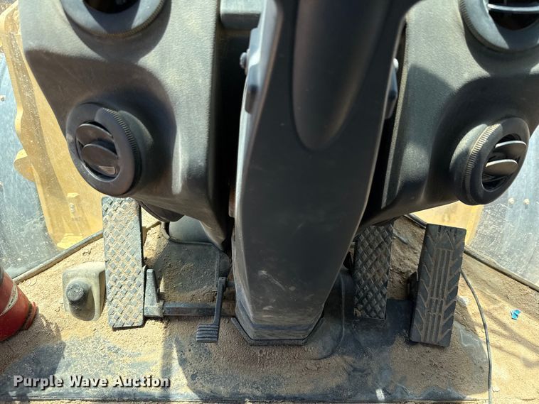 image for item ED5814 2018 John Deere 844K-III wheel loader