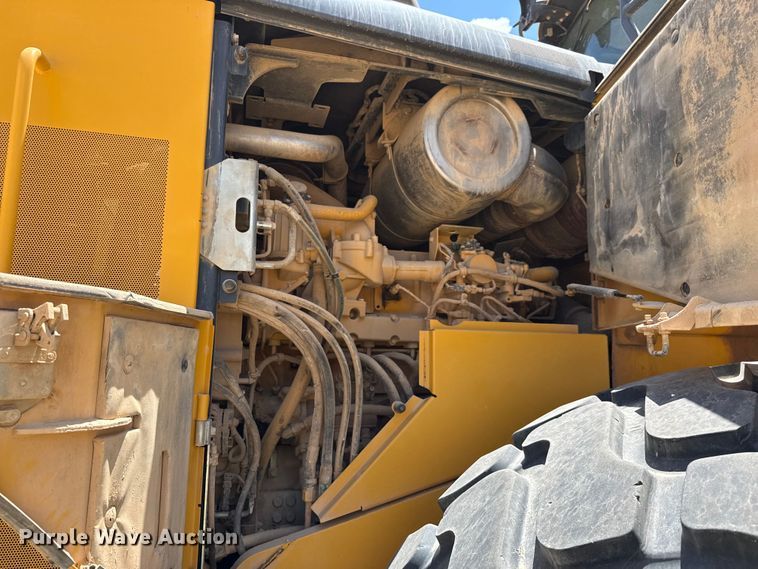 image for item ED5814 2018 John Deere 844K-III wheel loader