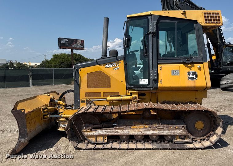 image for item ED5819 2016 John Deere 450J LGP dozer