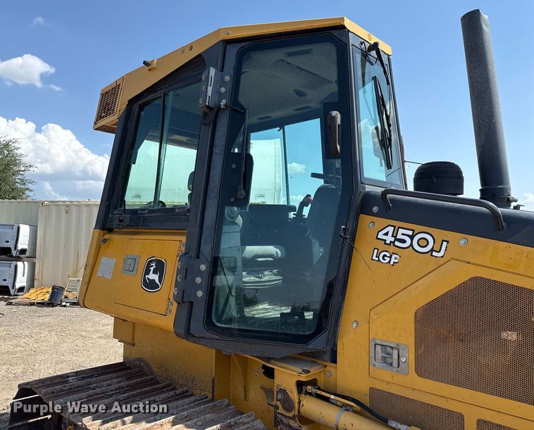 image for item ED5819 2016 John Deere 450J LGP dozer