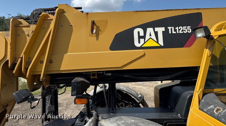 image for item ED5820 2011 Caterpillar TL1255 telehandler