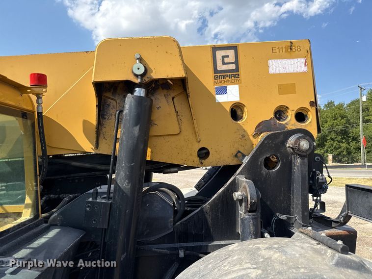 image for item ED5820 2011 Caterpillar TL1255 telehandler