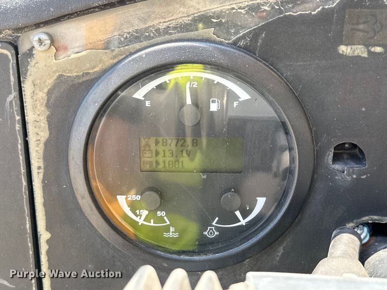 image for item ED5820 2011 Caterpillar TL1255 telehandler