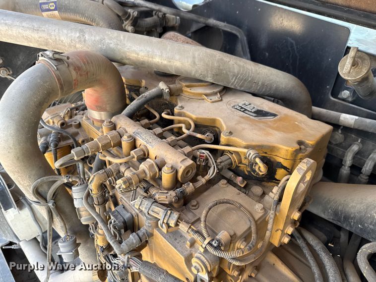 image for item ED5820 2011 Caterpillar TL1255 telehandler