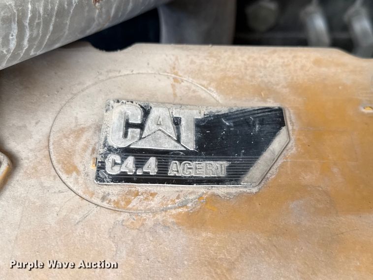 image for item ED5820 2011 Caterpillar TL1255 telehandler