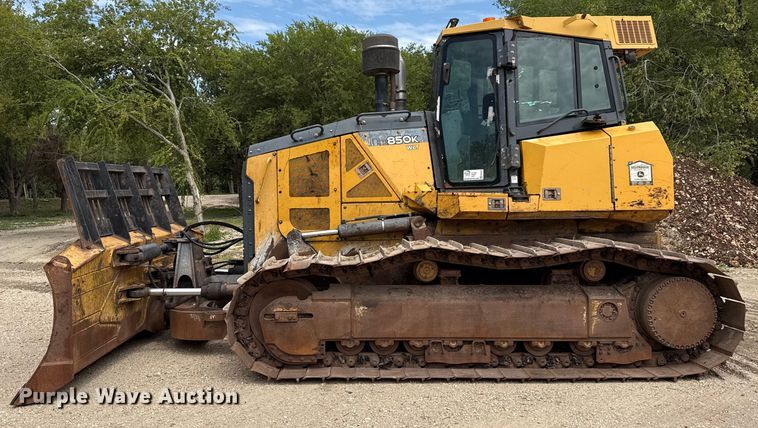 image for item ED5852 John Deere 850K WLT dozer