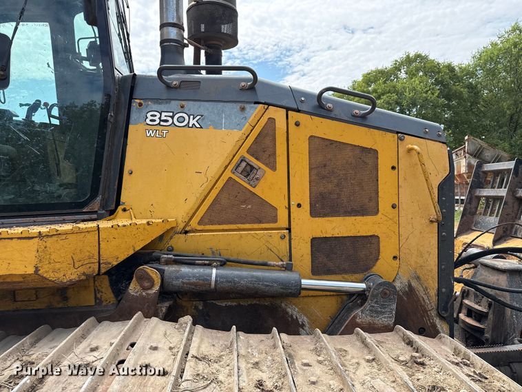 image for item ED5852 John Deere 850K WLT dozer