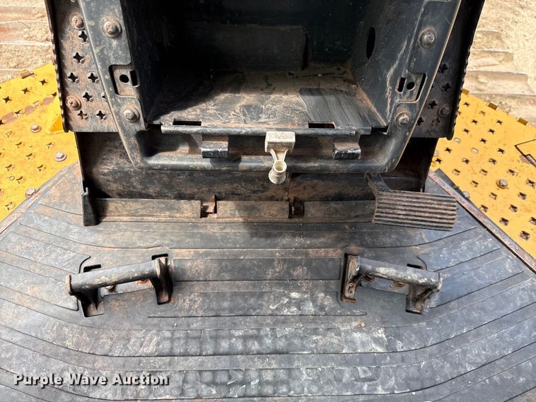 image for item ED5852 John Deere 850K WLT dozer