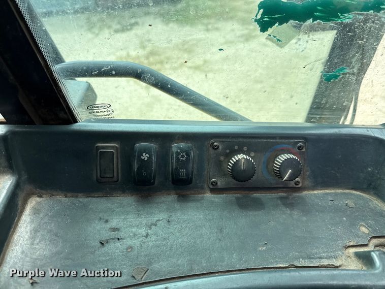 image for item ED5852 John Deere 850K WLT dozer