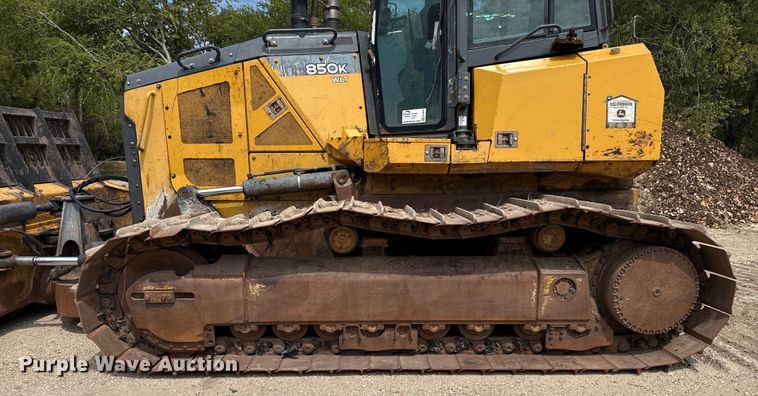 image for item ED5852 John Deere 850K WLT dozer