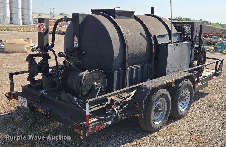 image for item EF1843 2000 Titan crack sealer