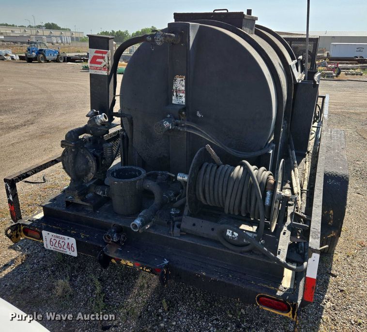 image for item EF1843 2000 Titan crack sealer