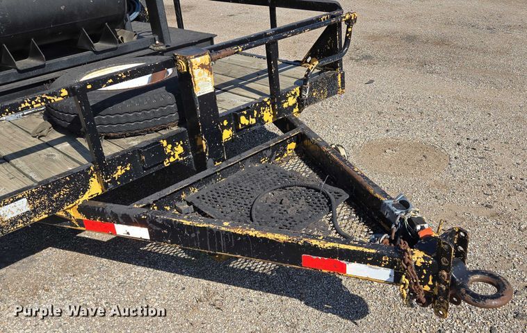 image for item EF1843 2000 Titan crack sealer