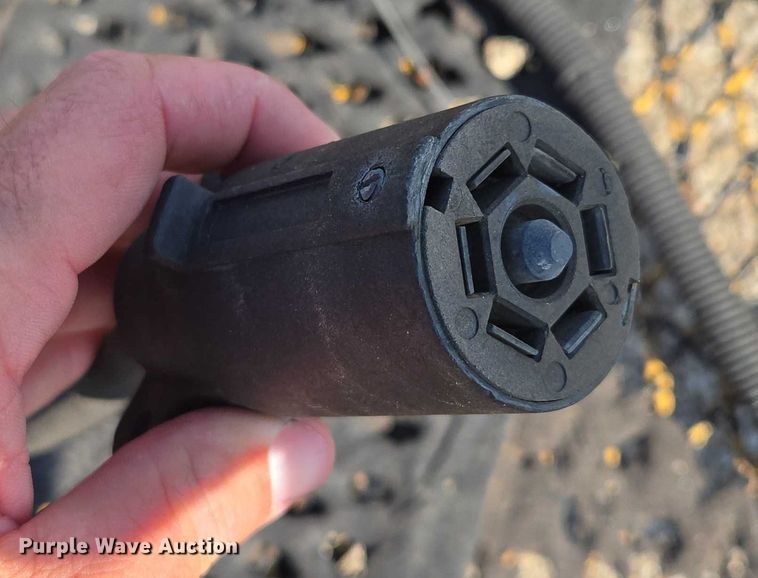 image for item EF1843 2000 Titan crack sealer