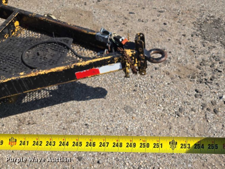 image for item EF1843 2000 Titan crack sealer