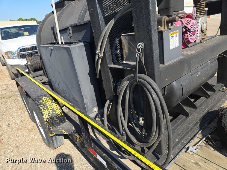 image for item EF1843 2000 Titan crack sealer