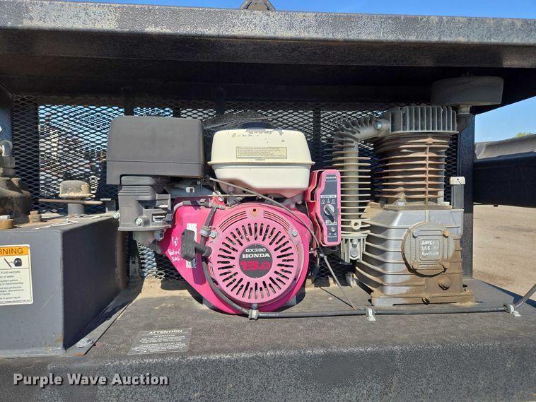 image for item EF1843 2000 Titan crack sealer