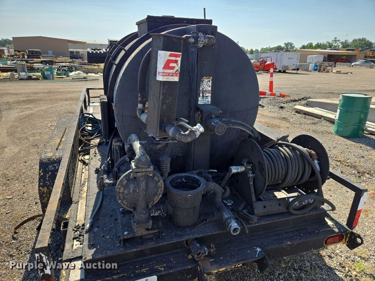 image for item EF1843 2000 Titan crack sealer