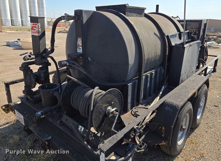 image for item EF1843 2000 Titan crack sealer