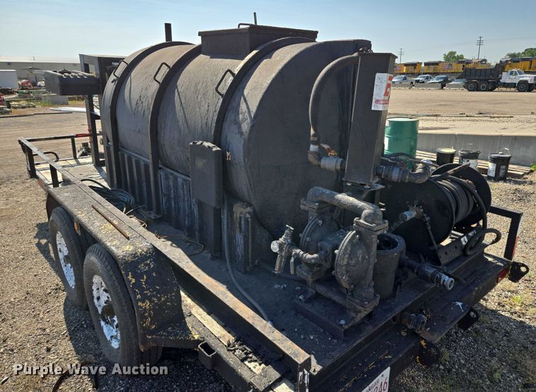 image for item EF1843 2000 Titan crack sealer