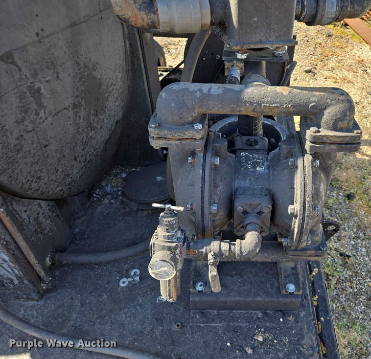 image for item EF1843 2000 Titan crack sealer