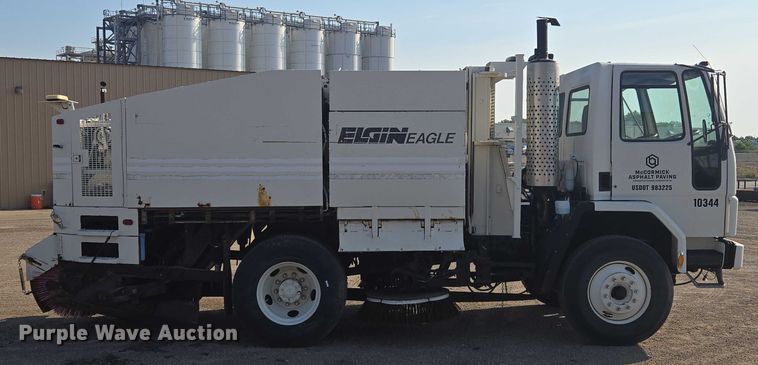 image for item EF1844 1996 Ford Elgin Eagle street sweeper truck