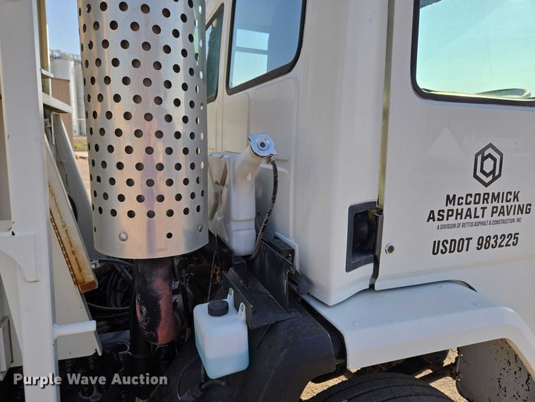 image for item EF1844 1996 Ford Elgin Eagle street sweeper truck