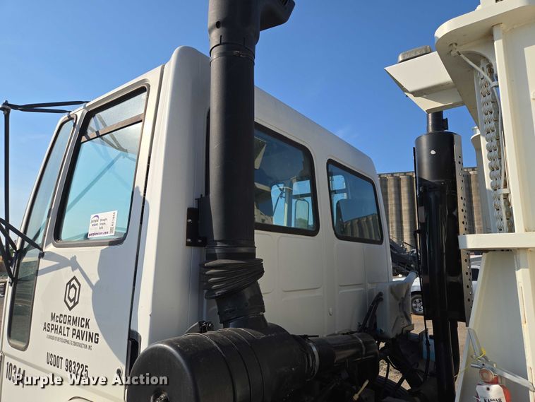 image for item EF1844 1996 Ford Elgin Eagle street sweeper truck