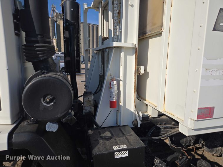 image for item EF1844 1996 Ford Elgin Eagle street sweeper truck