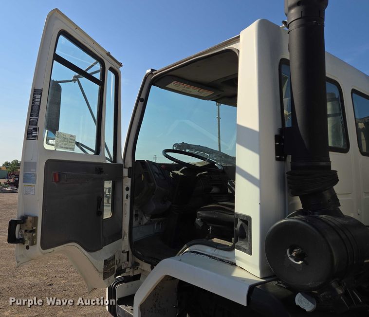 image for item EF1844 1996 Ford Elgin Eagle street sweeper truck