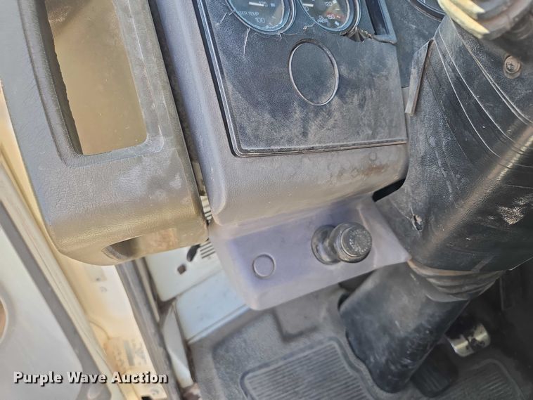 image for item EF1844 1996 Ford Elgin Eagle street sweeper truck