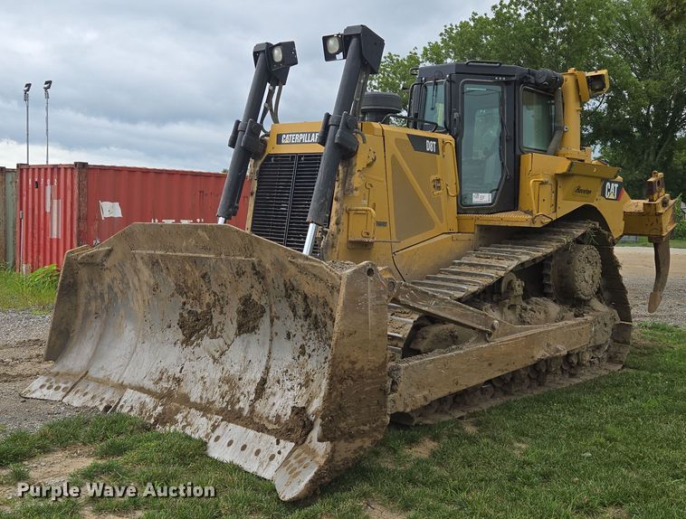 2011 CAT D8T