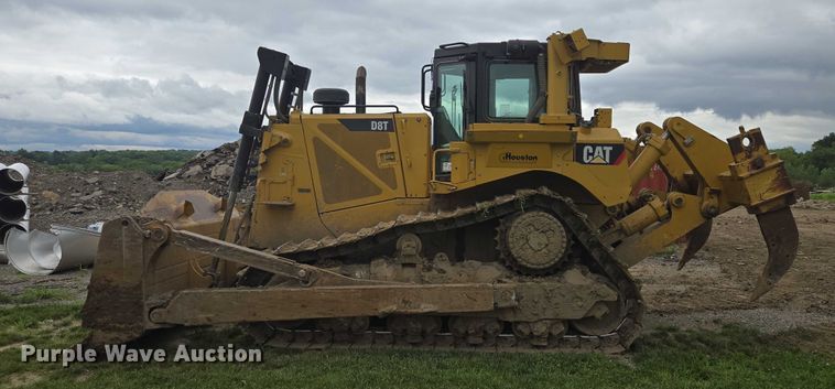 image for item EF1916 2011 Caterpillar D8T  dozer