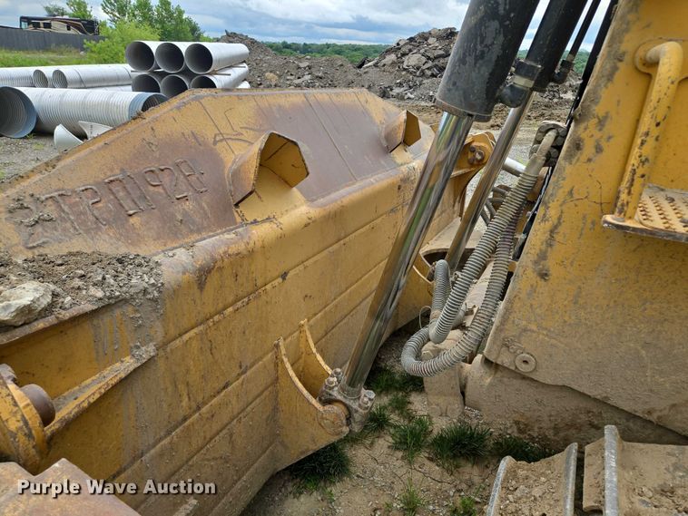 image for item EF1916 2011 Caterpillar D8T  dozer