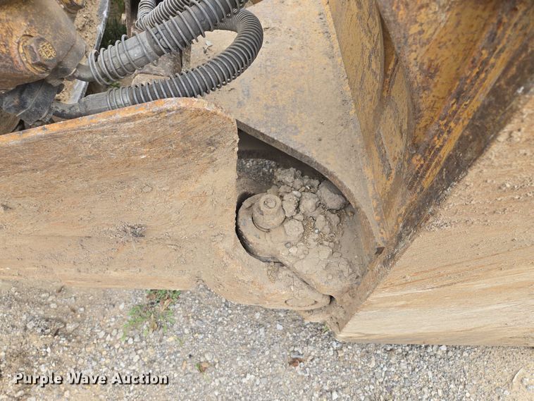 image for item EF1916 2011 Caterpillar D8T  dozer